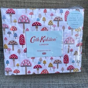Cath Kidston London Mini Mushrooms Russet Cotton Percale TWIN XL Sheet Set 3pc